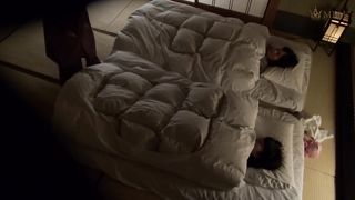 【69堂免费视频】但当她小心翼翼地攻击自己的乳头时2