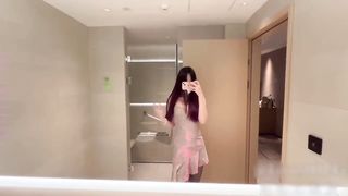 【69堂免费视频】黑丝诱惑勾引外卖员大冒险_勾引外卖员榨精口交做爱