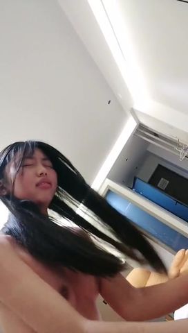 【69堂免费视频】女友的小嫩穴被我狠狠内射