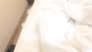 【69堂午夜视频】两男一女，淫乱一整夜，风骚御姐被这俩猛男玩得够呛，骚穴始终空闲不了