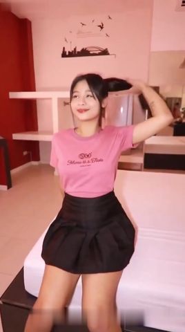 【69堂午夜视频】身材丰满_奶子浑圆饱满_被大鸡吧无套输出_淫水泛滥_奶子哗哗_上位骑乘疯狂打桩