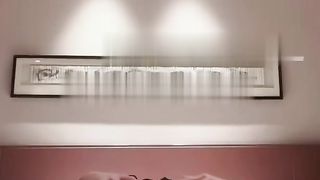 【69堂午夜视频】果然后入肥臀才更有诱惑力