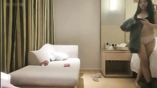 【69堂午夜视频】跳爵士舞的兼职女神，背着男朋友出来做，极品尤物人气爆棚万众期待，撸管佳作必看_DeWatermark