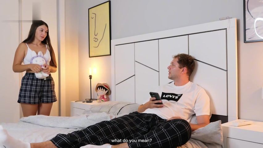 【69堂午夜视频】继兄弟性交继妹并射精在她紧致的阴户内操的太爽没来得及拔出只好内射