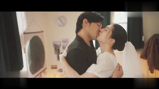 【69堂午夜视频】相遇的時候色情影视女主尽显淫荡本色