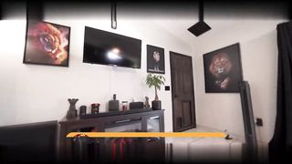 【69堂午夜视频】继母要我继续住在家里用大鸡巴给她的骚逼填满所有精液