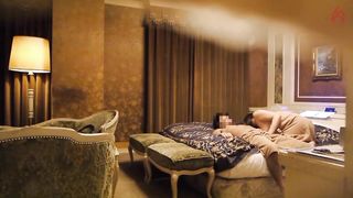 【69堂午夜视频】用口交将大量精液释放到我的嘴里后，我搬到了卧室3