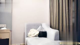 【69堂午夜视频】探花精选之黄衣萌妹啪啪私拍流出_翘臀给屌后入骑乘_沙发一路干到床_持续输出