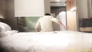 【69堂午夜视频】黑料吃瓜-探花精选大神约炮白色高靴萌妹近距离拍摄记录两人的操爱过程妹子阴唇都被操翻了