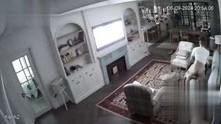 【69堂午夜视频】黑料吃瓜-黑客破解家庭摄像头越南一对放肆的夫妻在客厅当着儿子的面就是干一点也不避讳偷拍视频流出