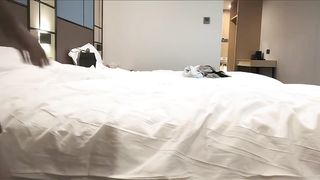 【69堂午夜视频】东北轻熟女大姐哥们你换了八个姿势了，有点疼了，风韵犹存老江湖小伙根本搞不定