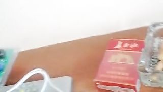 【69堂午夜视频】高价找的极品小妹一起来直播，换上黑丝情趣装开搞，跳蛋摩擦出淫水舔逼，各种口交大鸡