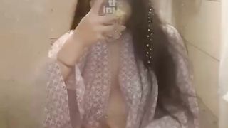 【69堂午夜视频】黑料吃瓜-IG极品网黄美女李奶妍_自拍给前男友的裸照和漏奶视频外流_奶子又大又软让人看了都想摸.mp4