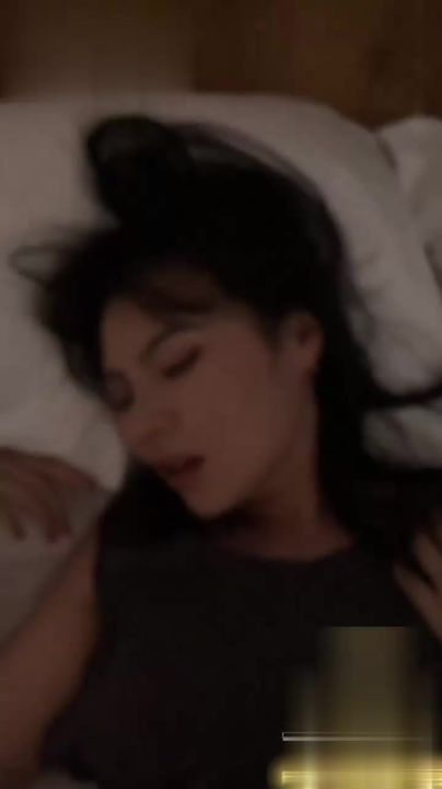 【69堂午夜视频】黑料吃瓜-上海闷骚人妻_张玲玲_性爱视频曝光_各种骚活层出不穷_挨操时还不忘用眼神勾引男友