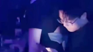 【69堂午夜视频】黑料吃瓜-盘锦布车酒吧do瓜_辽油三高_王庸昊_酒吧做爱！监控下两人无惧羞涩_视频疯传全网_引发焦点