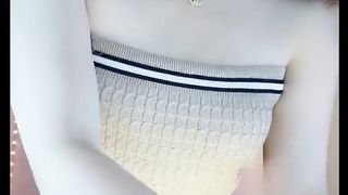 【69堂午夜视频】母子乱伦 性感风骚御姐勾搭小鲜肉儿子舔逼