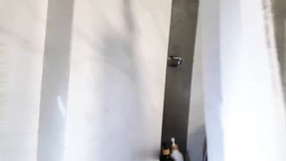 【69堂午夜视频】首次與台灣肉棒激戰 爽到高潮哀哀叫