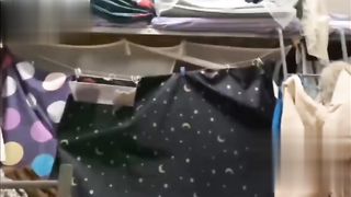 【69堂午夜视频】黑料吃瓜-胆大男友在医学院女生宿舍下铺强推女友的闺蜜女友闺蜜对他早有爱慕之心趁机会顺势推倒