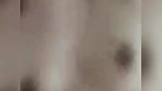 【69堂午夜视频】黑料吃瓜-重庆工商大学经济学院女大学生张琪平时就是衣服富贵千金模样原来是给人当小三视频被曝光