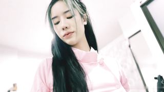 【69堂午夜视频】清纯女射工肉穴服务今天需要我帮你什么呢