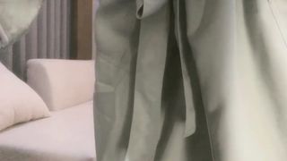 【69堂午夜视频】娆妩媚气金发美女嘴上说着不要实则十分的渴望