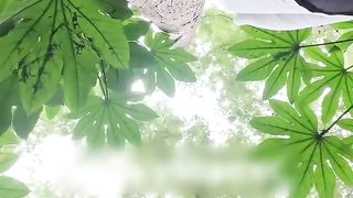 【69堂午夜视频】榨汁姬李雅公园露出野站打炮差点被路人发现