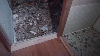 【69堂午夜视频】被捕以来，我已经很久没有做爱了