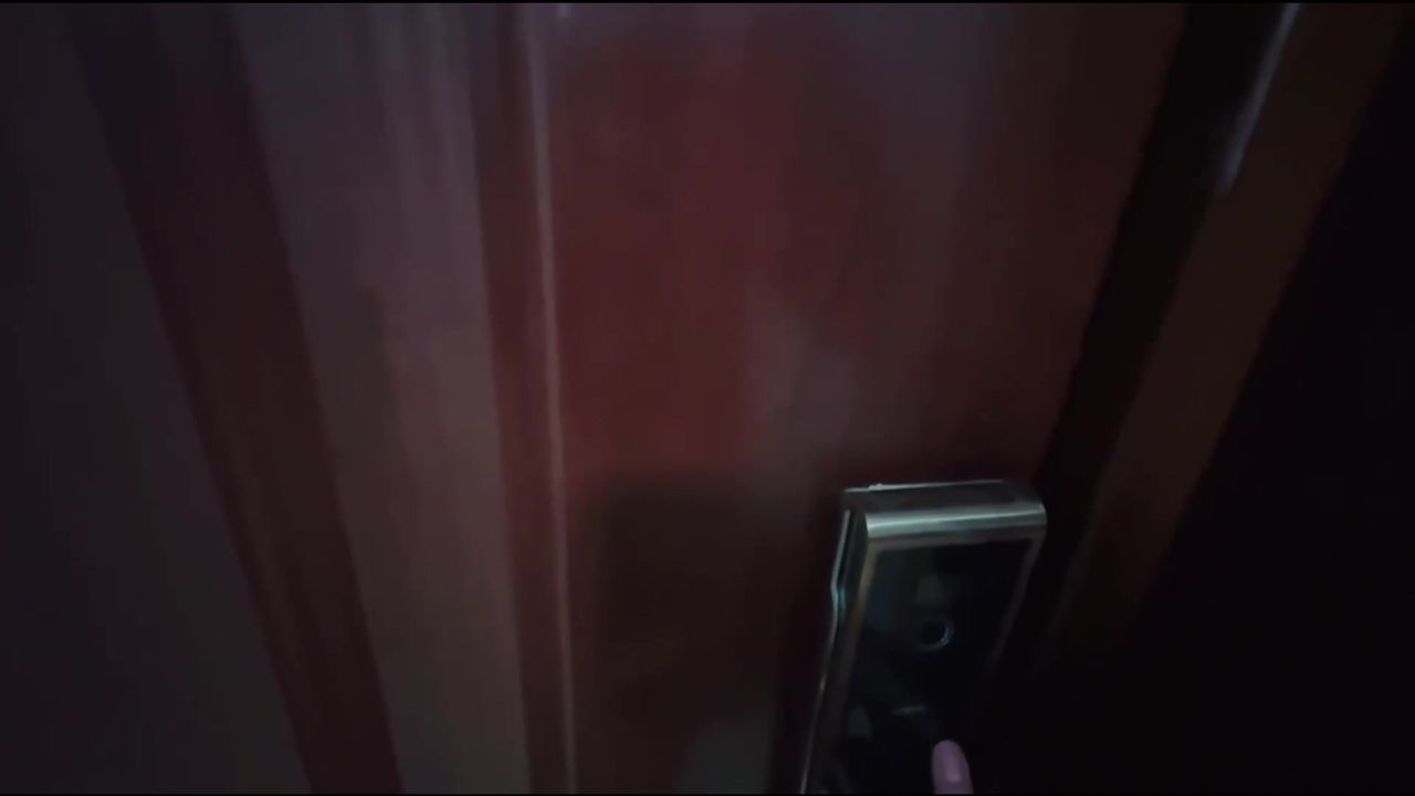 【69堂午夜视频】任人玩弄的一条母狗 骚货骑乘磨桩精液深深射进里面