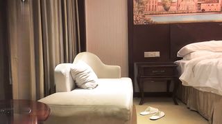 【69堂午夜视频】蓝衣高颜值妹子啪啪，情趣透视装扭动诱惑抬腿站立后入