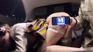 【69堂午夜视频】一边开着车兜着风，女儿一边在给舔着鸡巴，这是何等的爽呀