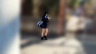 【69堂午夜视频】为了保护女儿，母亲被迫在女儿面前被侵犯1