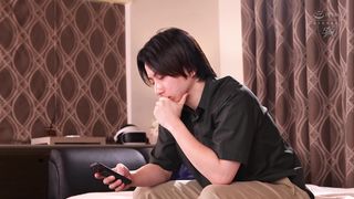 【69堂午夜视频】极致性技争夺战：三位女神不断榨取我的精液1