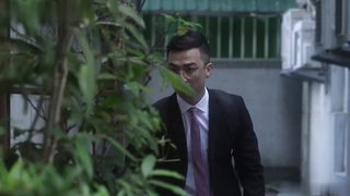 【69堂午夜视频】爱足交肉棒的痴女下属