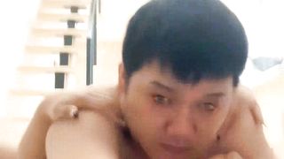 【69堂午夜视频】给骚骚的小母狗破处，全程露脸黑丝诱惑，口交大鸡巴淫声荡语让大哥吃奶玩逼，压在身下无套爆草弄得哪都是血