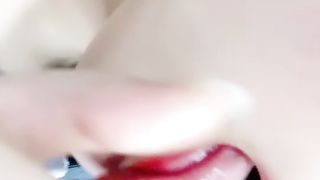 【69堂午夜视频】制服诱惑，高挑白皙妹子，漏奶装 乳头很粉的，大长腿想入非非