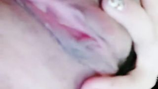 【69堂午夜视频】清纯无敌小仙女，今日最佳，颜值区转黄播，猫耳朵连体网袜热舞诱惑，掰开骚穴自慰，表情一脸淫荡，特写小穴很紧致