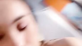 【69堂午夜视频】长发苗条女友被暴力打桩超级刺激，先洗澡再到床上超多姿势做爱，叫声销魂