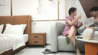 【69堂午夜视频】完美炮架身材，后入推车奶子晃动视角满满