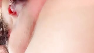 【69堂午夜视频】销魂的人妻少妇露脸发骚，大黑牛塞进骚穴抽插搅拌摩擦，浪叫呻吟表情好骚，喷水展示真刺激，揉奶浪叫好骚啊2528