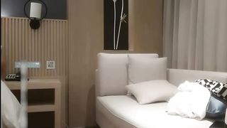 【69堂午夜视频】气质洋装美御姐这不返场不理解听译字幕