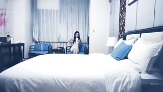 【69堂午夜视频】黑丝骚穴舔的求操被，各种大力狂怼骚叫不停求快射！