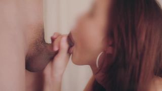 【69堂午夜视频】翘臀女友的肉棒榨精计划